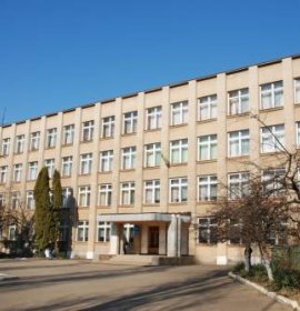 Ужгородська ЗОШ І-ІІІ ступенів №15