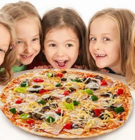 Чи шкідлива піца для дітей - яку піцу обрати дитині?